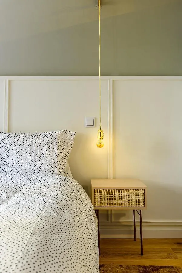 Charming Studio In Central Lisbon